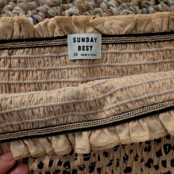 Aritzia Sunday Best Eyre Top - Picture 3 of 3